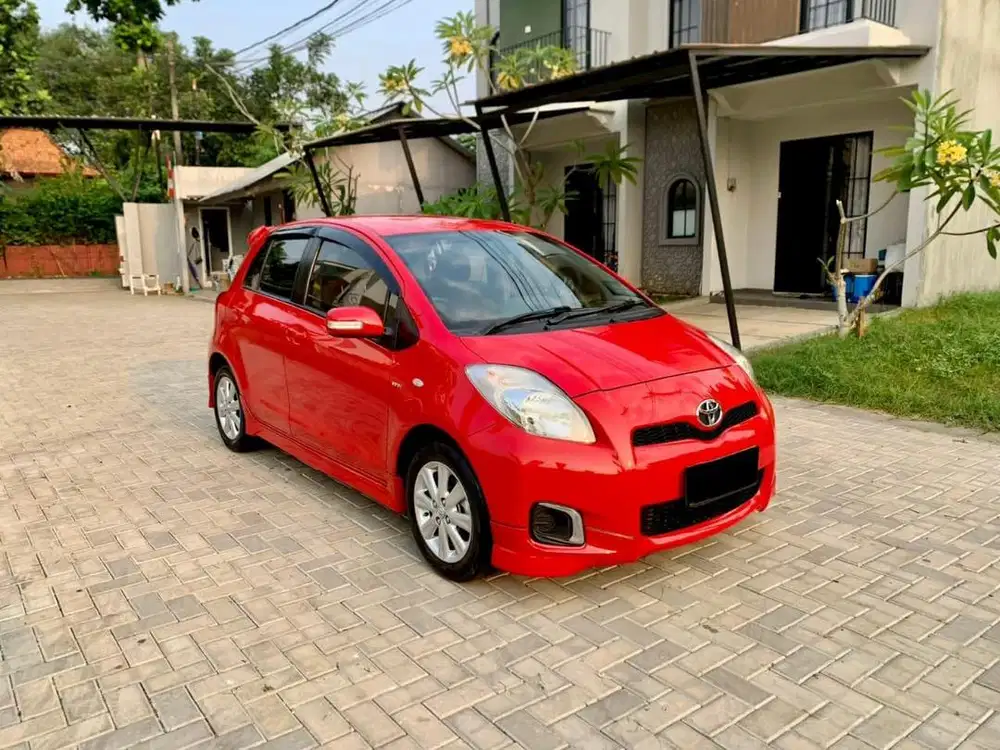 Toyota Yaris E At Merah Tahun 2012 Original Record Toyota Km Rendah