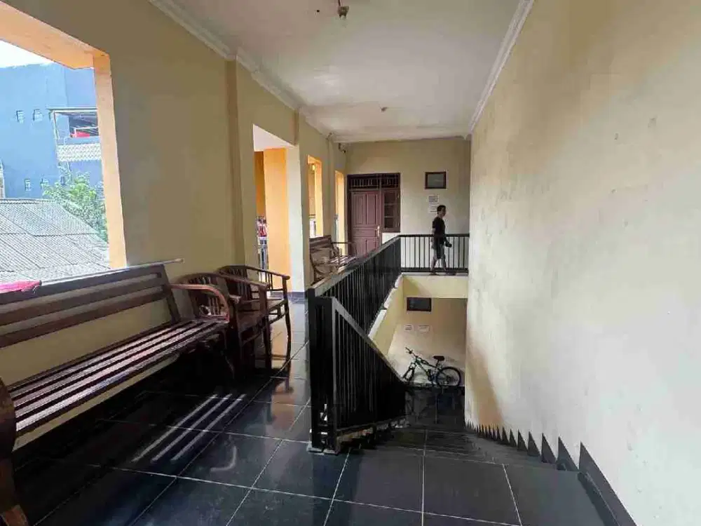 Dijual Kos Kos 64 kamar,Luas 639 m2 Investasi menguntungkan.Dekat Mall Metropolitan Bekasi Barat
