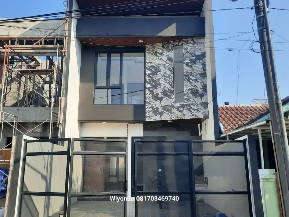 Rumah Rungkut Mapan Dekat Superindo dan McD Rungkut Siap Huni