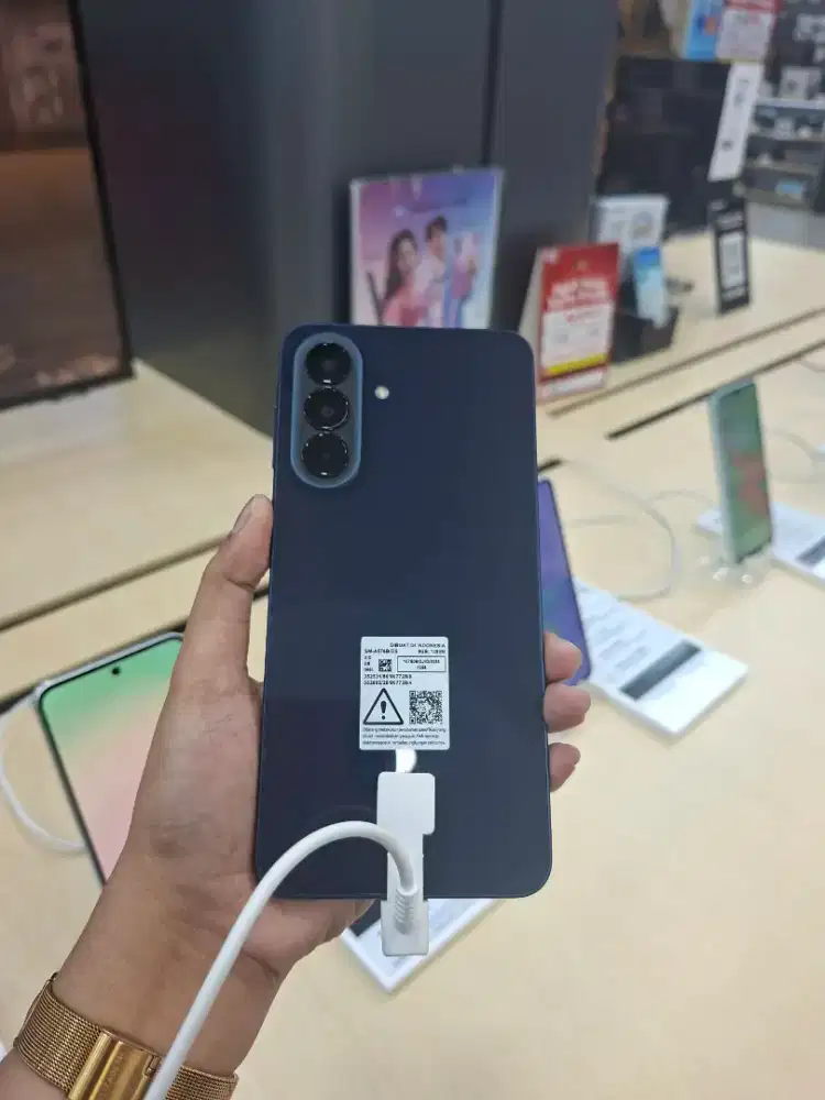 SAMSUNG A57 12/256 GARANSI RESMI