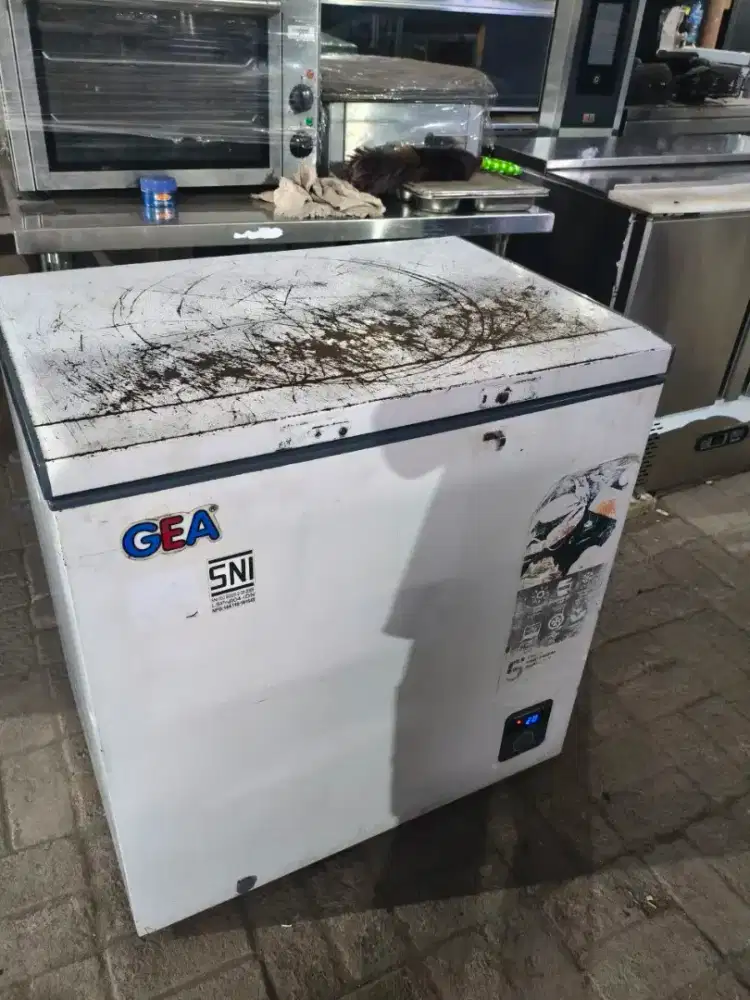 Dijual Freezer Box Gea