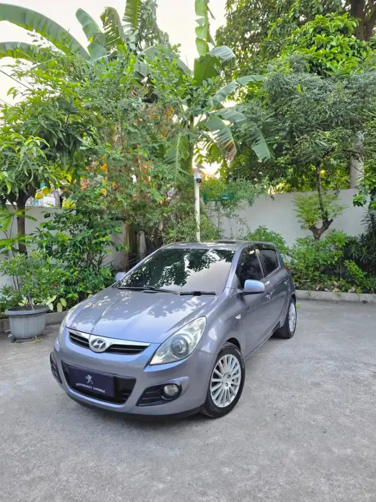 Hyundai i20 SG (AT) 2011