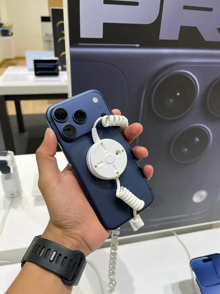 KREDIT IPHONE 17 PRO
