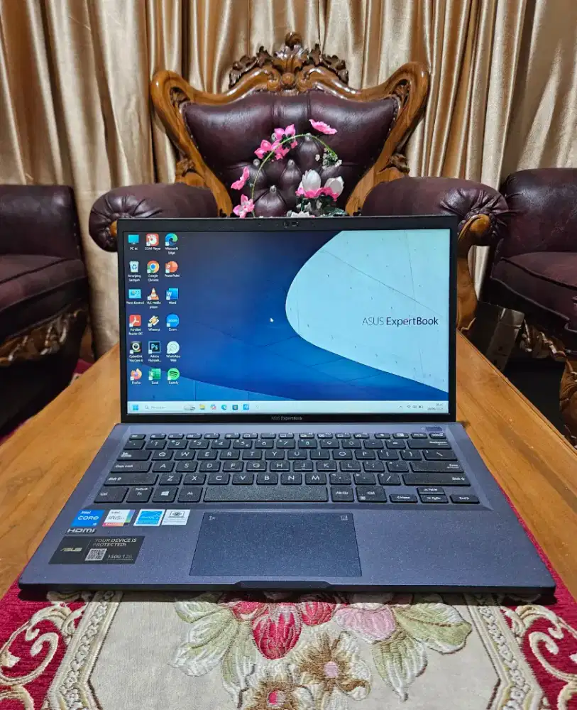 Laptop Asus expertbook military grade Core i5 Ram 8/256GB 98% Like new