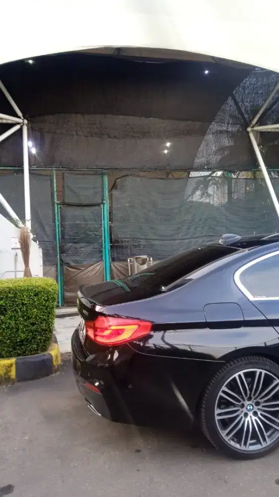 Mencari pekerjaan sopir