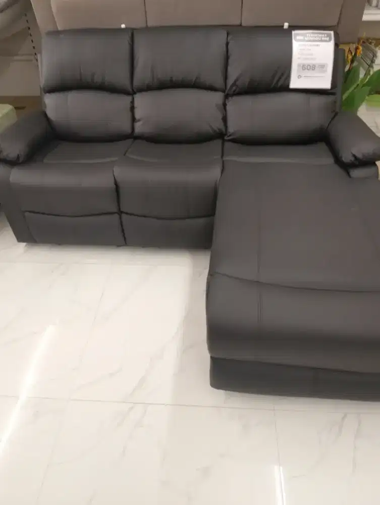 Liverton Sofa Sudut Fabric hitam