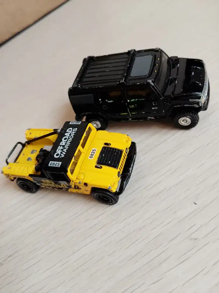 Koleksi Tomica dan John Lightning