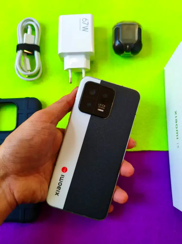 Xiaomi 13 5G 8+8/256 | lengkap | baca deskripsi | Harga nego| Free TWS