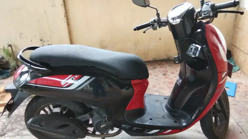 HONDA SCOOPY MULUS 2023 (BEKAS)
