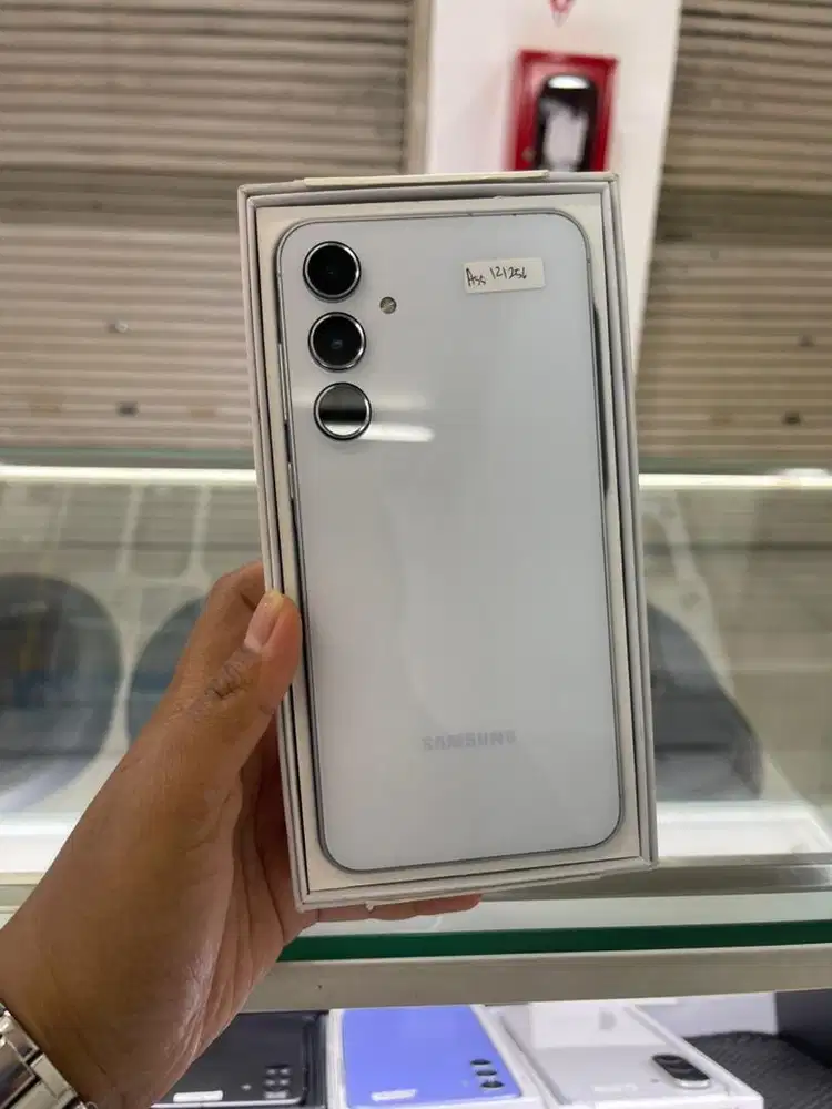 Samsung galaxy a55 12/256
