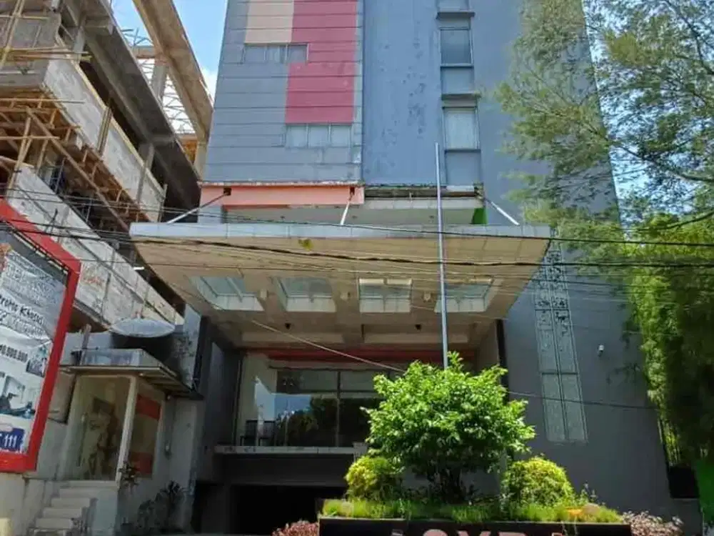 dijual hotel di makassar dekat pantai lokasi makassar