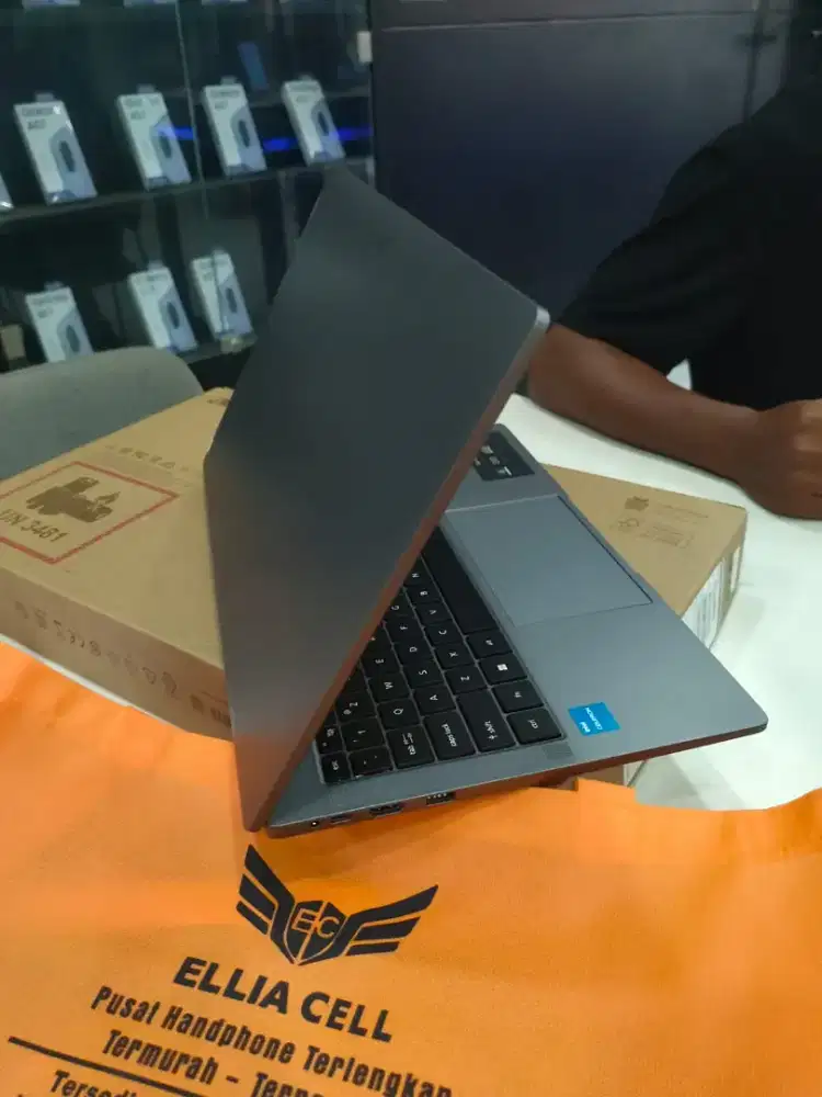LAPTOP ACER APIRE LITE 256GB