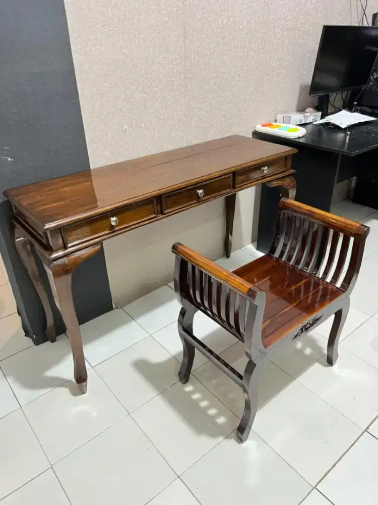 Jual Beli Barang Bekas Perlengkapan Rumah dan lainnya