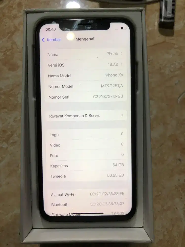 iPhone xs 64gb inter