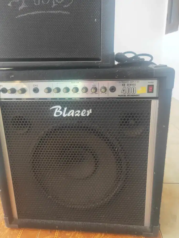 Amplifier plus Speaker Cocok buat Gitar listrik, Bass, Keyboard,Piano,
