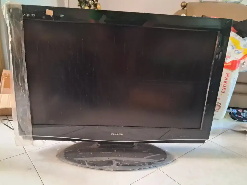 tv lcd sharp Aquos 32 inci