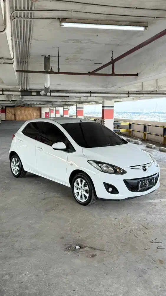 Mazda 2 HB 1.5 S Matic 2011 Pajak panjang 6-2027