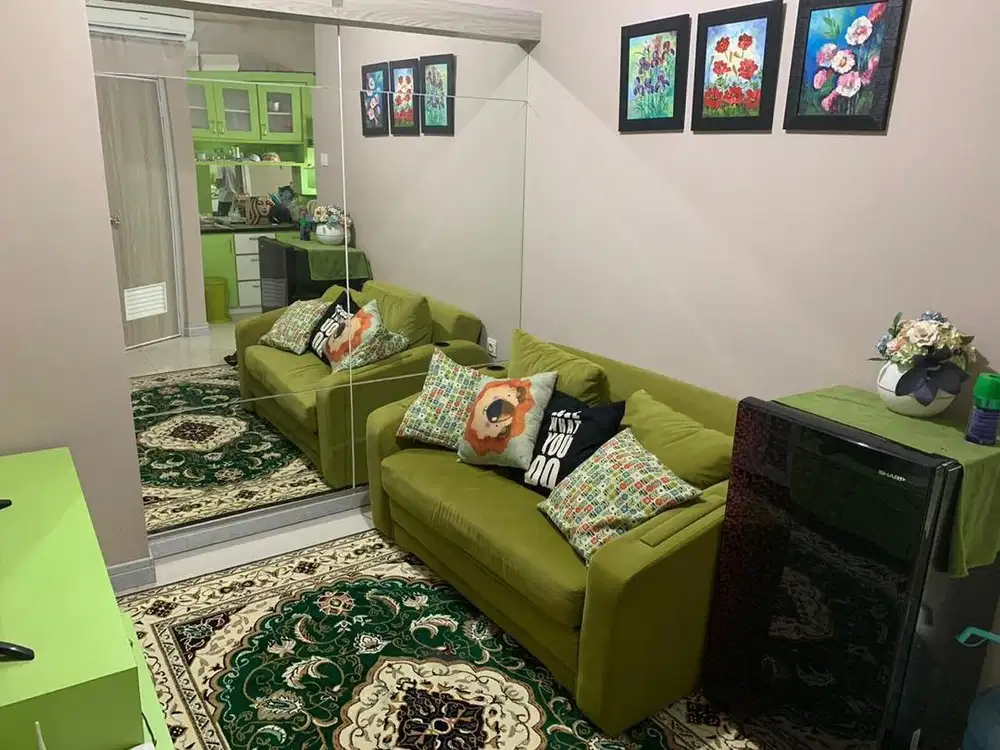 Di sewakan unit full furnish green pramuka