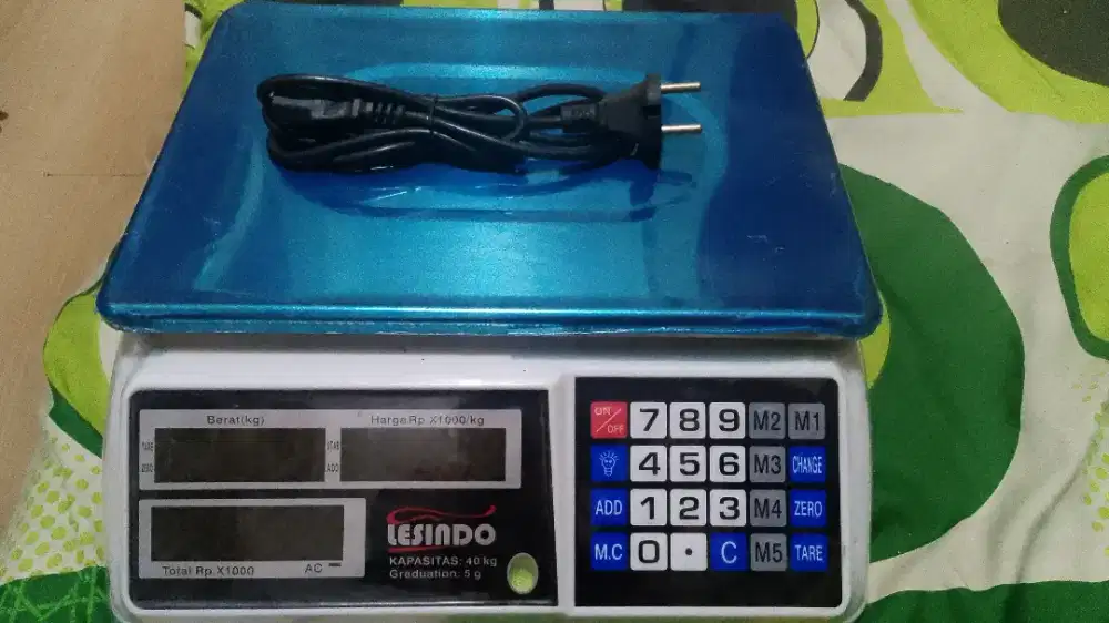 Tv+stb dan timbangan digital