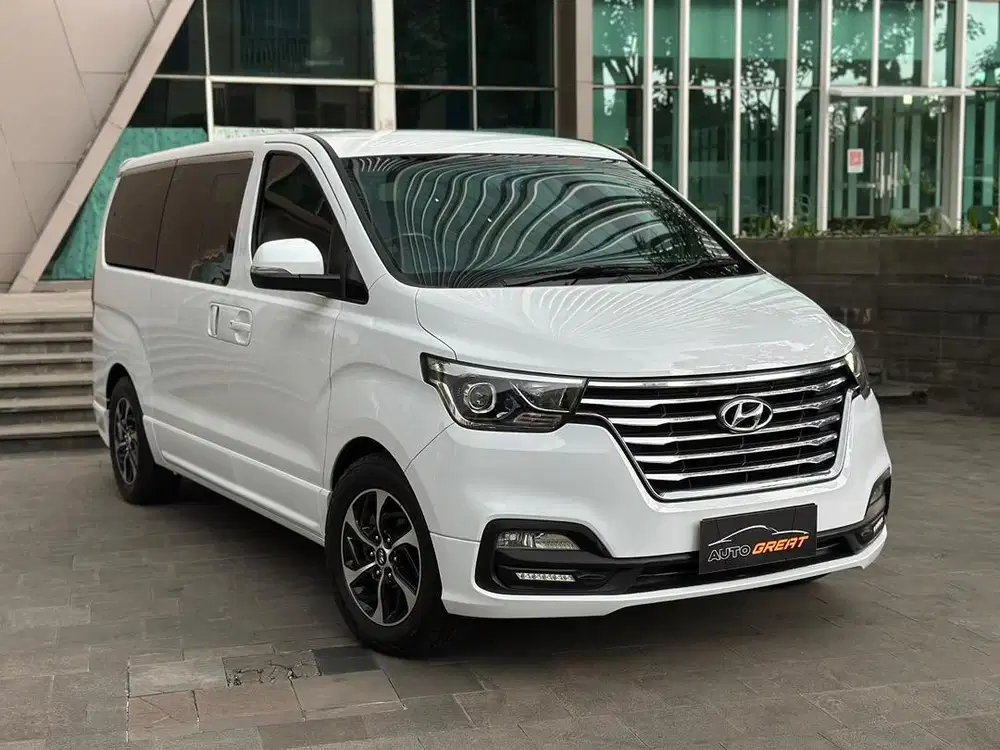 ISTIMEWA ! HYUNDAI H1 2.5 CRDI ROYALE DIESEL A/T NIK 2019