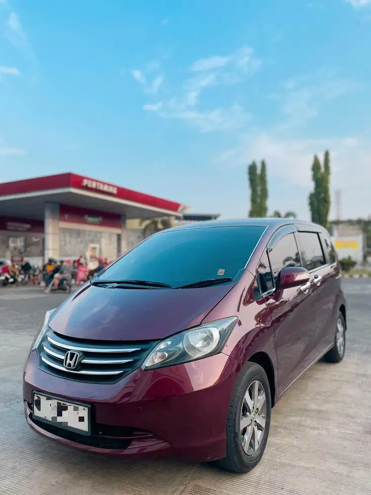 HONDA FREED PSD 2010
