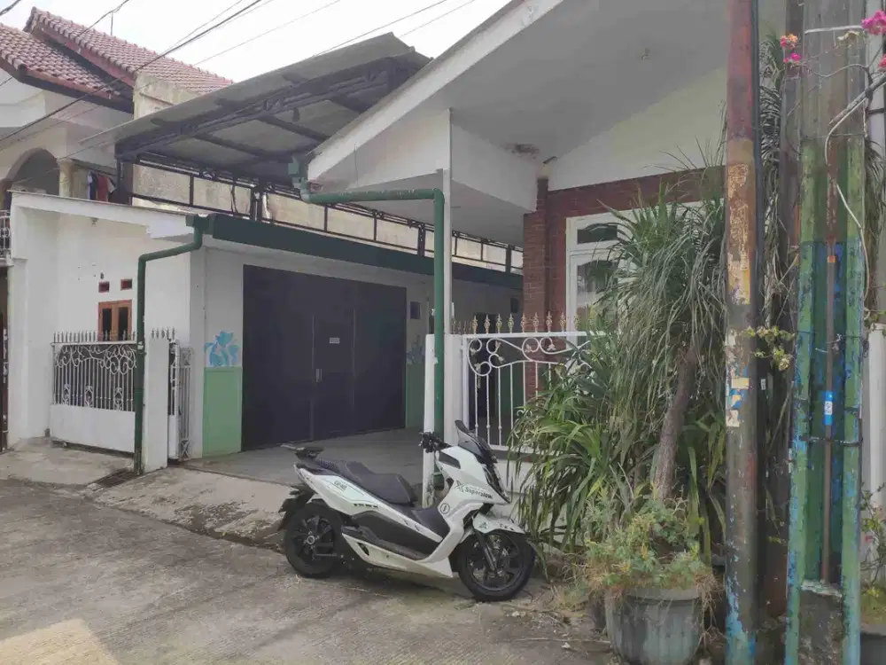 Di Jual Rumah Usaha di Jaka Setia Bekasi Selatan