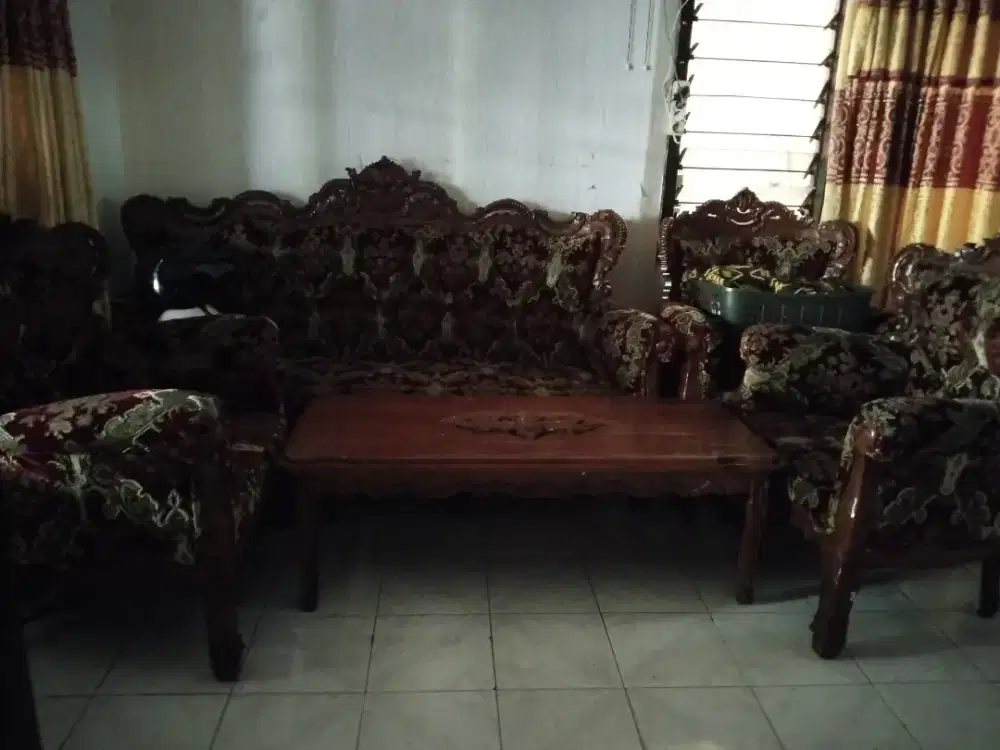 SOFA KAYU JATI BEKAS