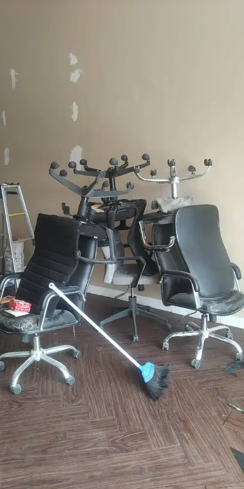 Kursi Kantor Nyaman dan Tahan Lama