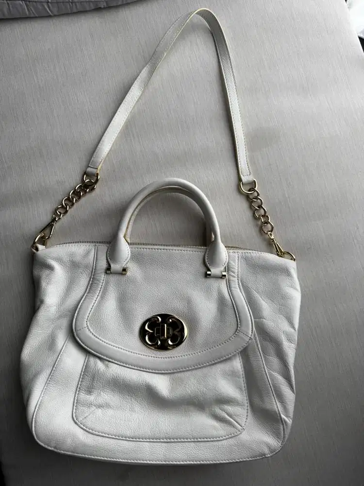 Emma Fox white Sling bag