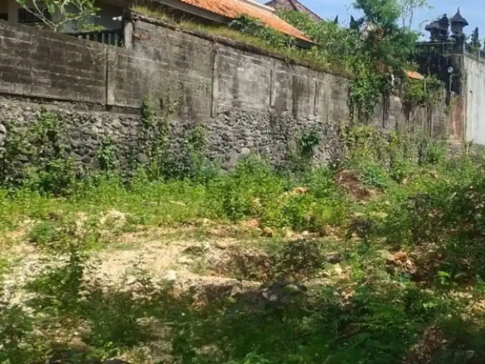 TANAH DI JALAN UTAMA DHARMAWANGSA UNGASAN BADUNG, BALI