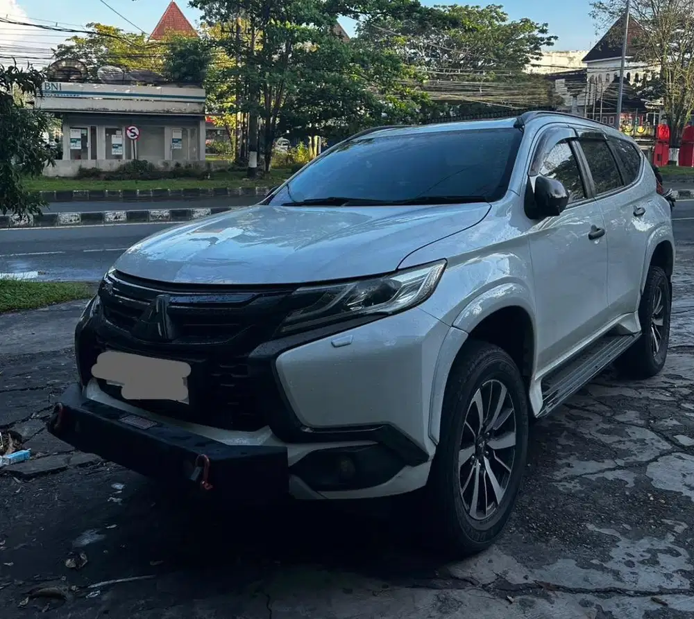 Dijual Pajero Sport 4x2 Dakar 2018