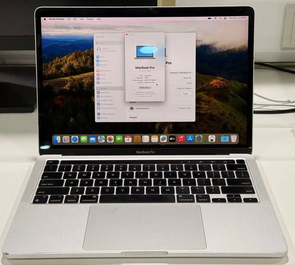 Macbook Pro 13 Inch 2020 M1 - 512 SSD (Free Tas + Jam QuikSilver)