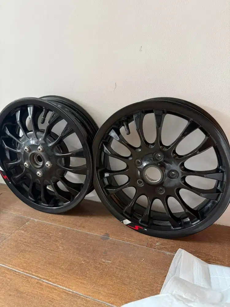 Velg Copotan Vespa Sprint Matic