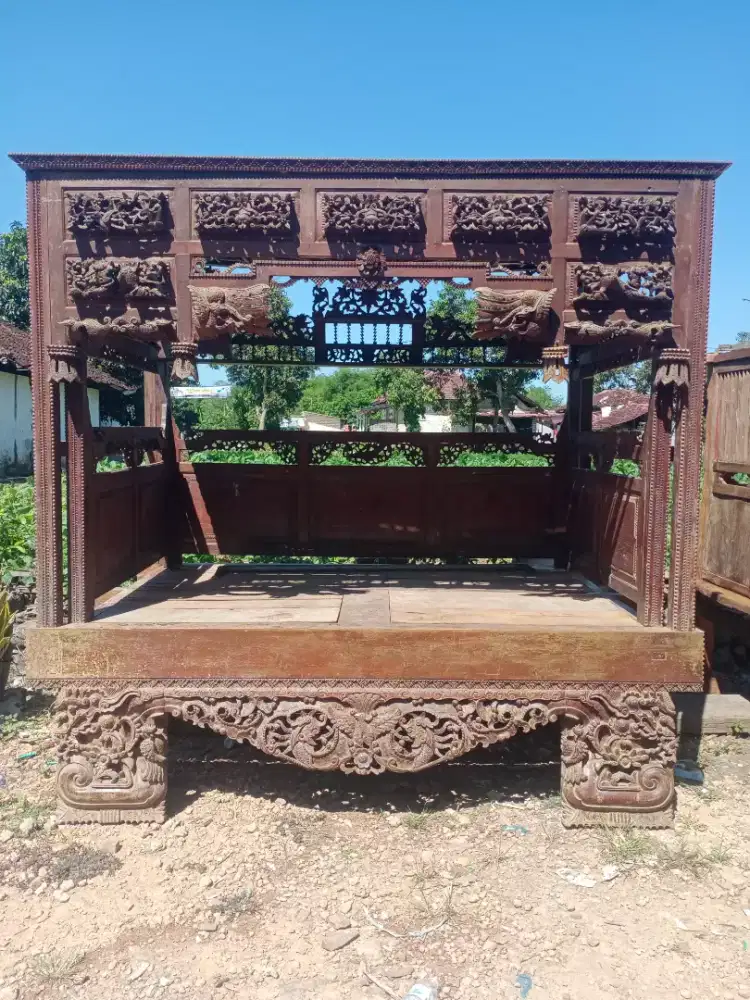 Ranjang antik, 150x240