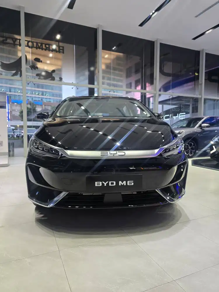 [Mobil Baru] BYD M6 Hybrid