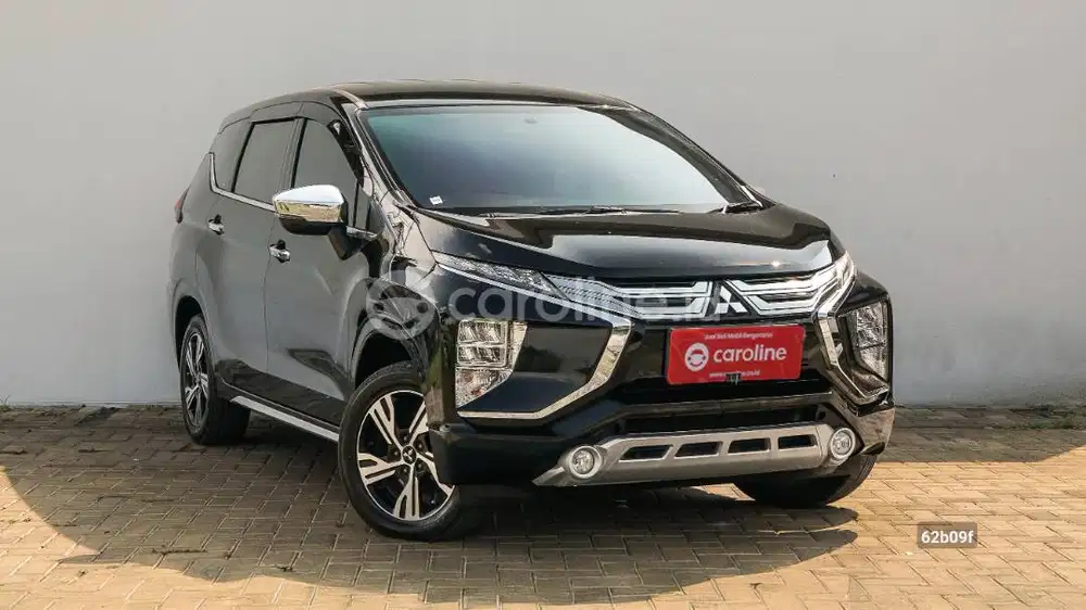 MITSUBISHI XPANDER ULTIMATE 1.5 2021 - MOBIL BERGARANSI DAN IRIT