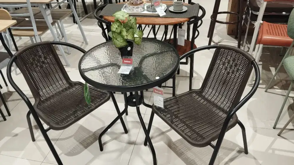 Set Meja + 2 Kursi Teras