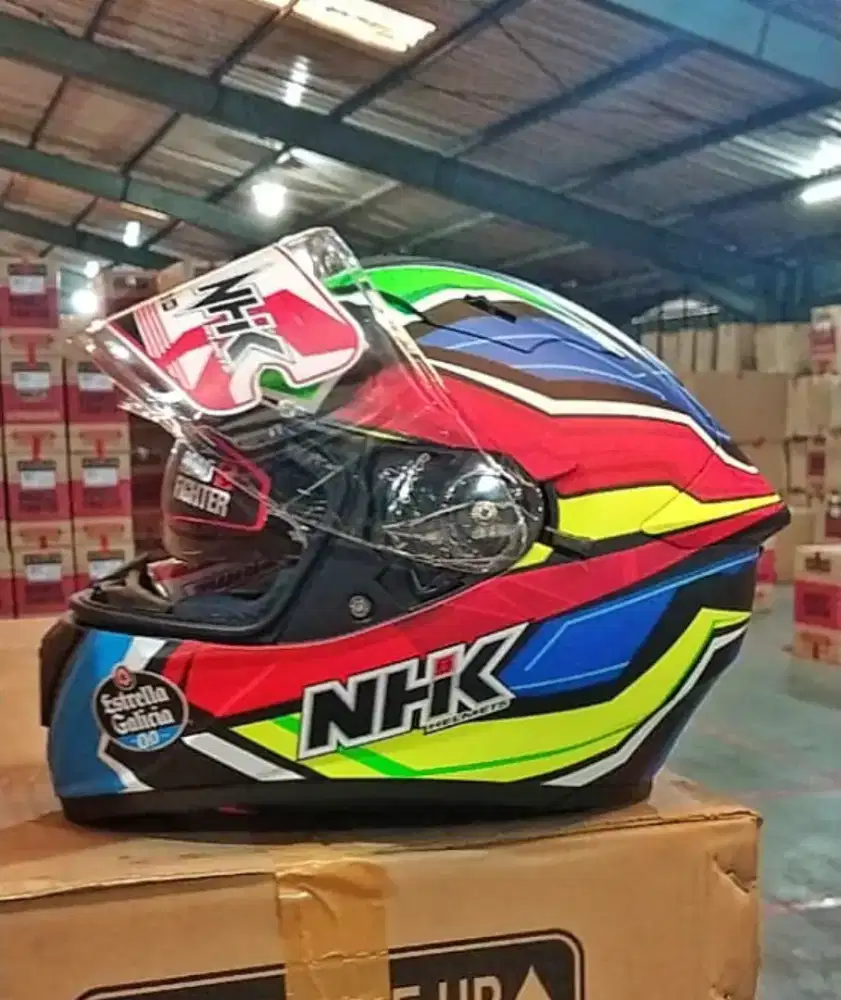 Helm NHK Gp-Prime Rueda