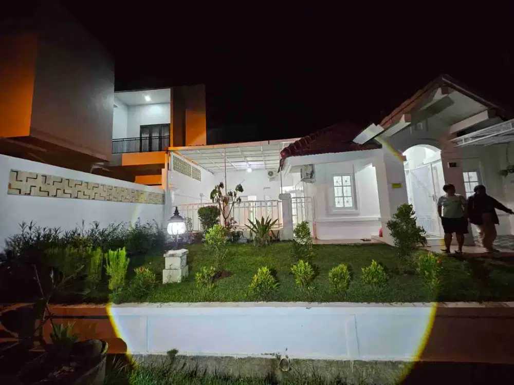 Di jual cepat rumah di Sentul city harga murah