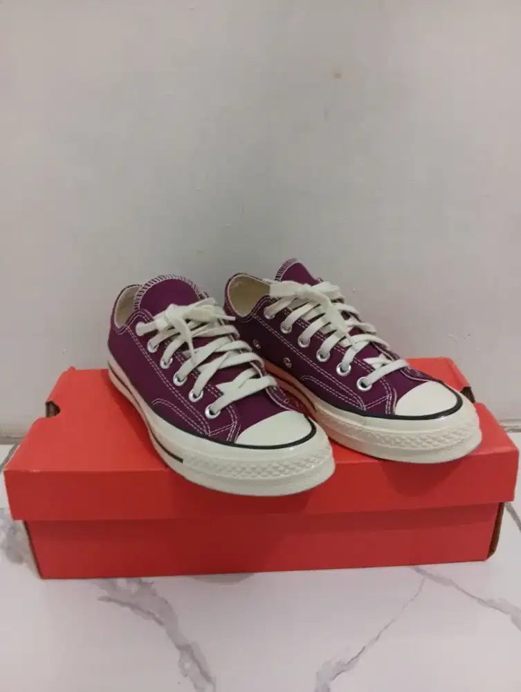 Sepatu Converse chuck 70