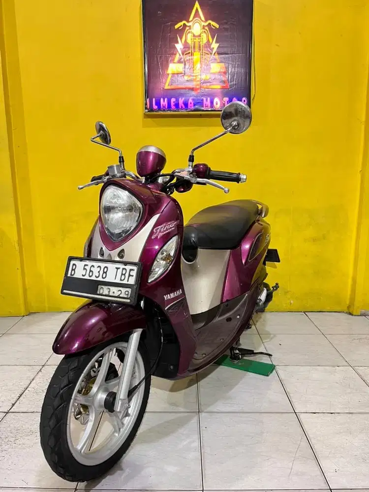 YAMAHA FINO PREMIUM BLUECORE 125 TAHUN 2018 CASH & CREDIT