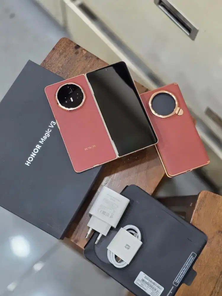 Honor Magic V3 Ram 12/512Gb Likenew Garansi Resmi