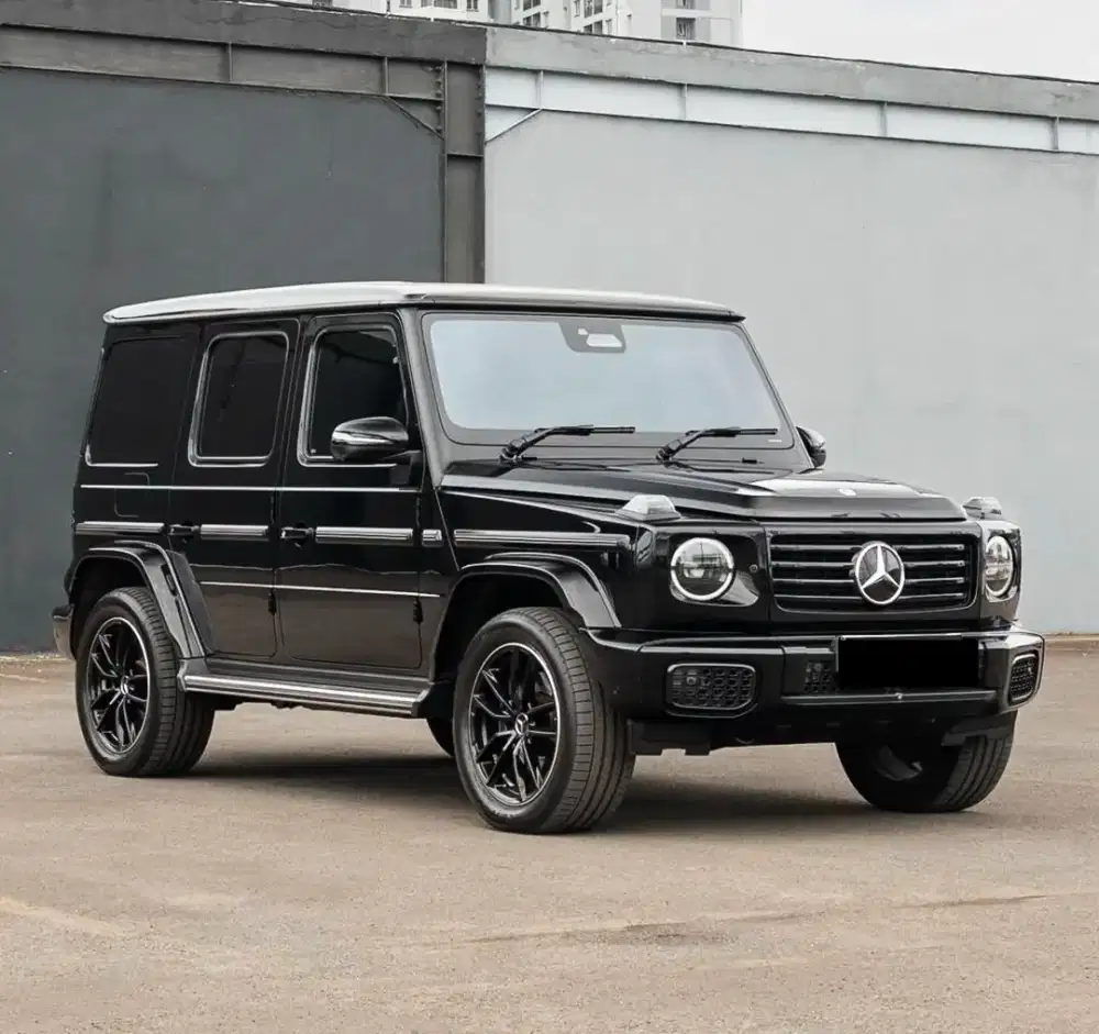 Mercedes Benz G500 NIK 2024 KM 11rb Black Like New Perfect Condition.