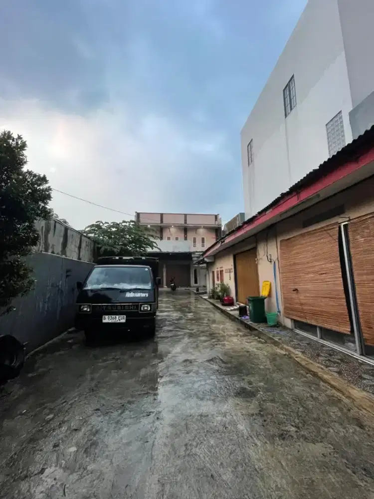 Rumah 2 lantai beji timur