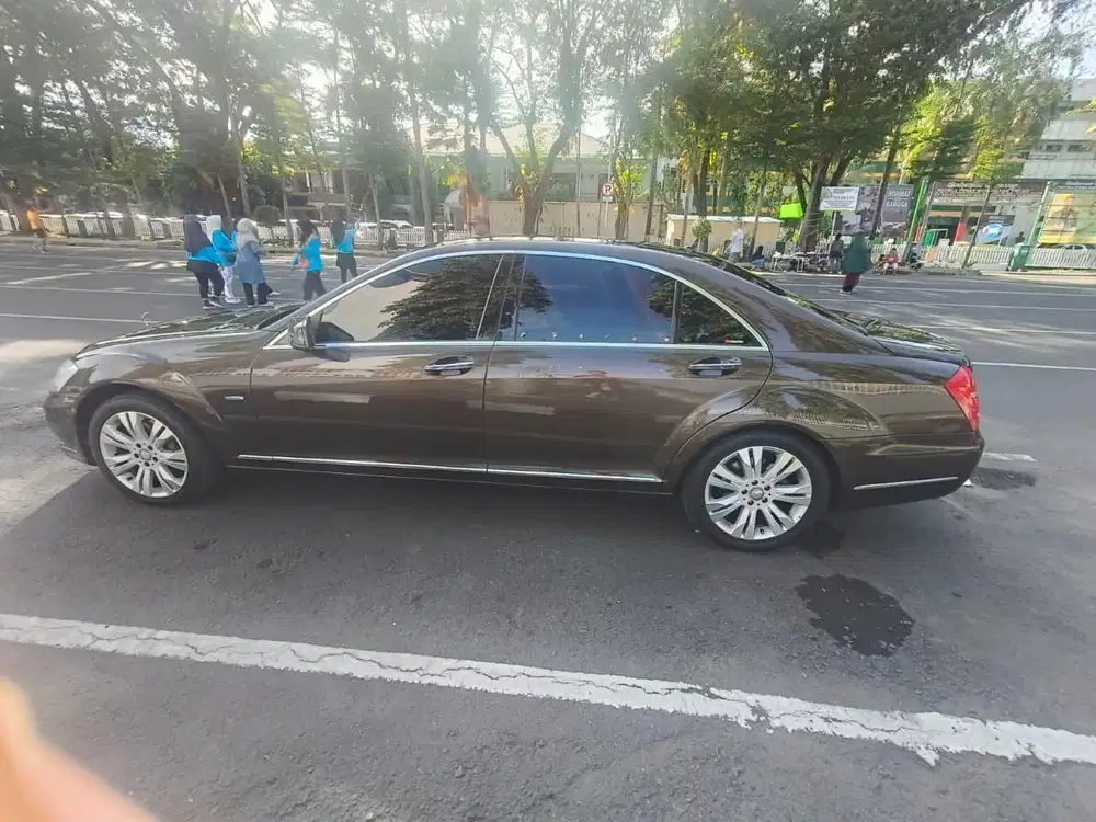 Mercedes-Benz S350 2012 Bensin