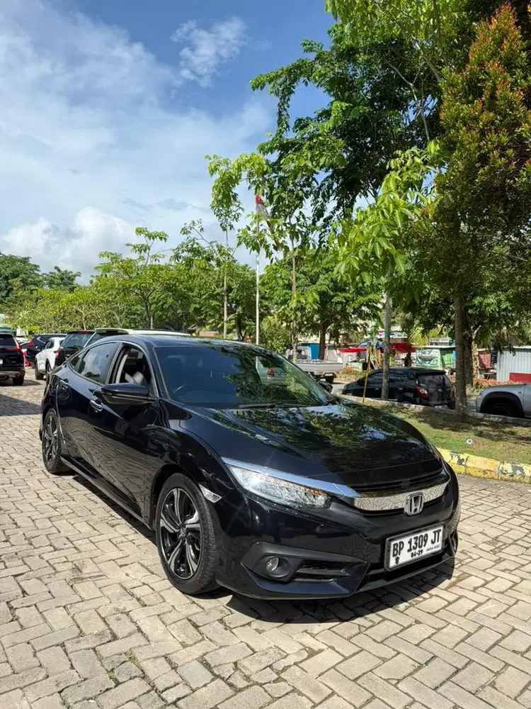 HONDA CIVIC 1.5 TC E AT 2017