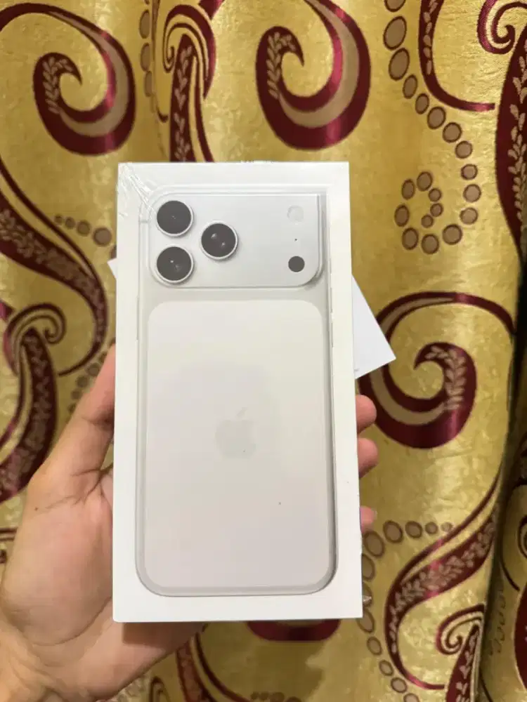 iPhone 17 promax 256gb