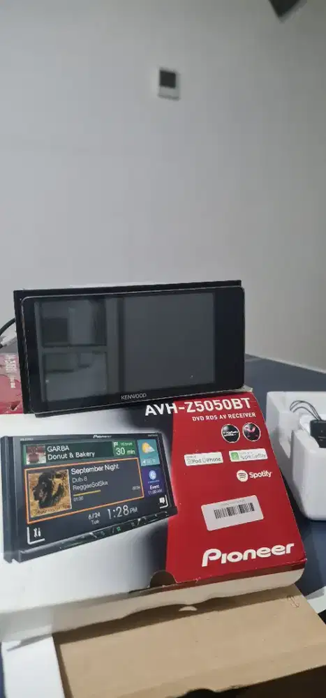 Head unit kenwood