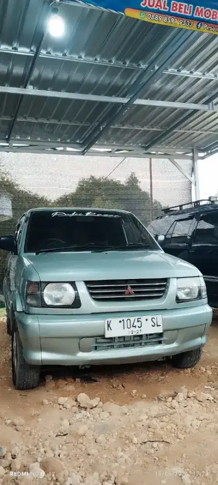 Mitsubishi kuda 2001