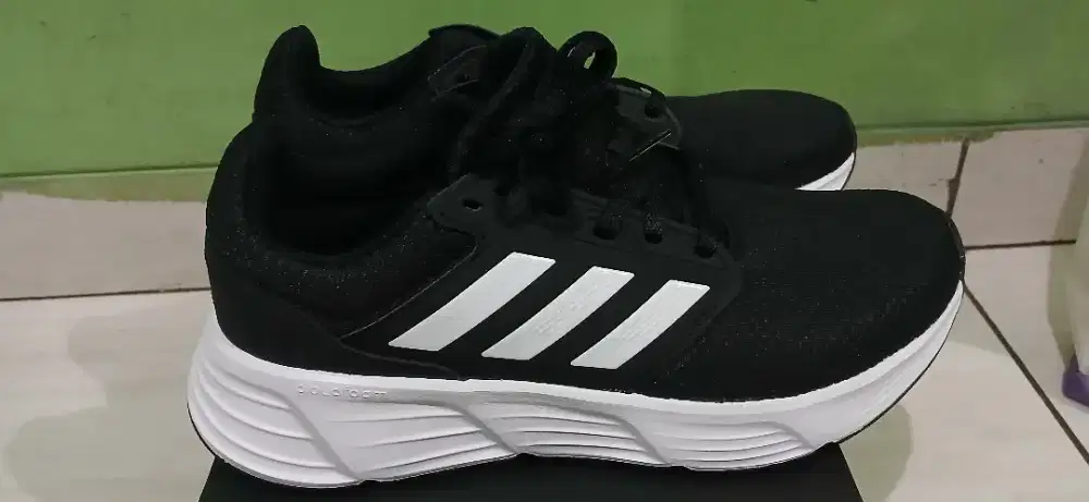 Sepatu adidas running galaxy 6m original 100%